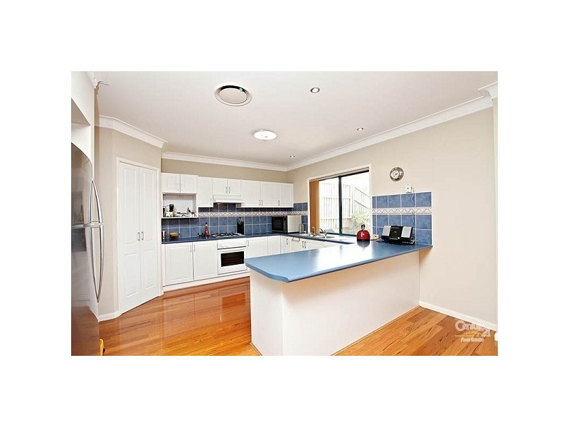 30 Fernleaf Crescent, Beaumont Hills NSW 2155