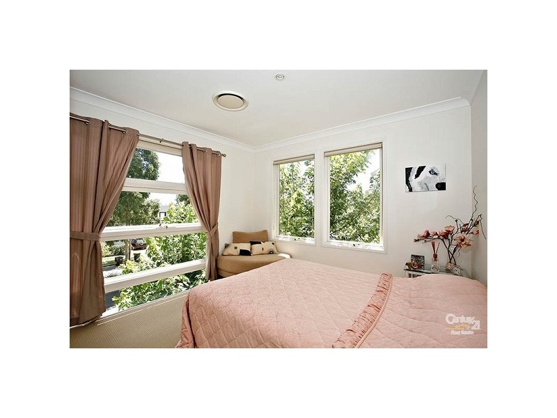 81 Sanctuary Drive, Beaumont Hills NSW 2155