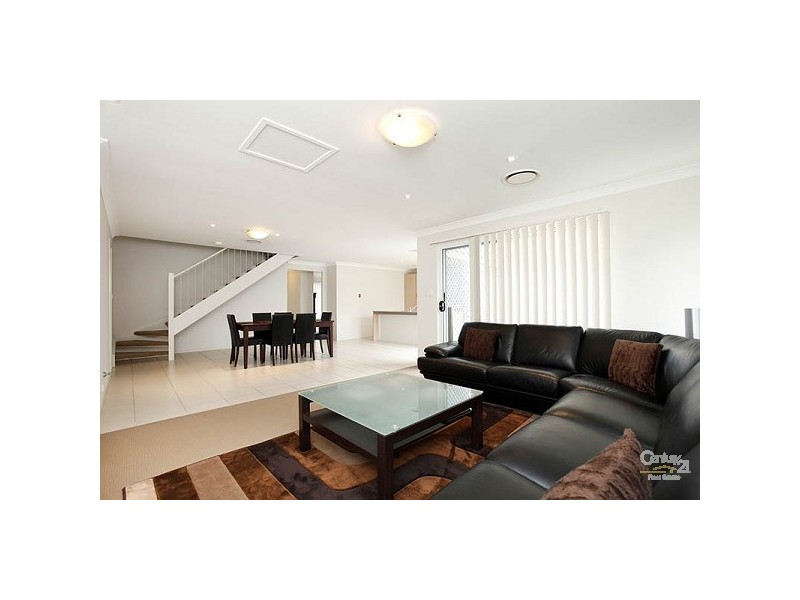 8 Brooklea Place, Kellyville Ridge NSW 2155