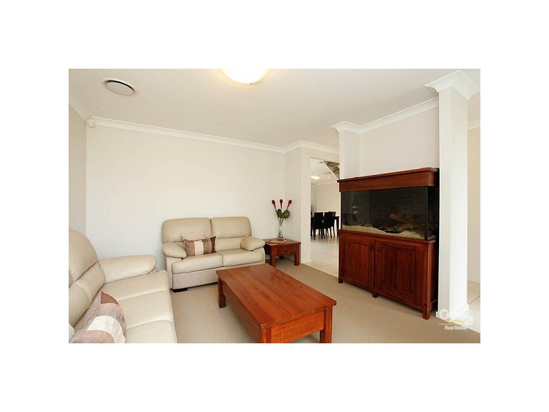 8 Brooklea Place, Kellyville Ridge NSW 2155