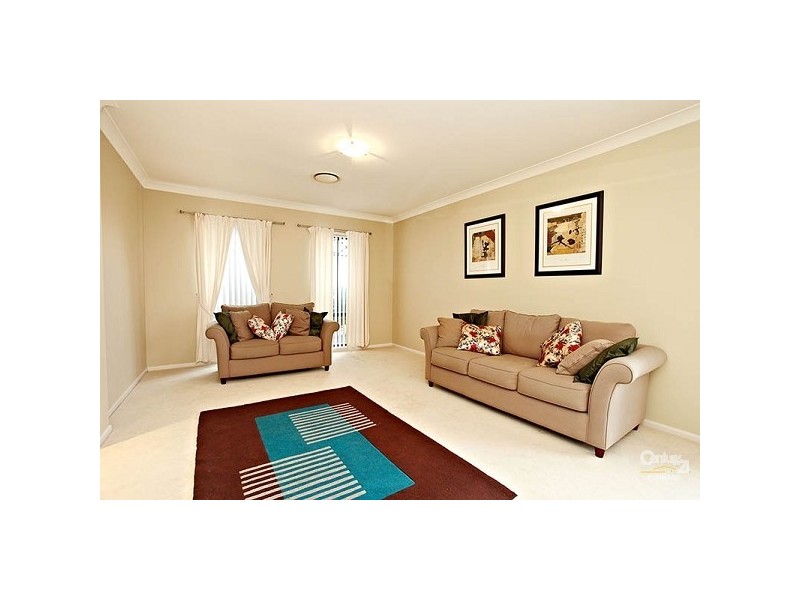 6 Seton Place, Rouse Hill NSW 2155