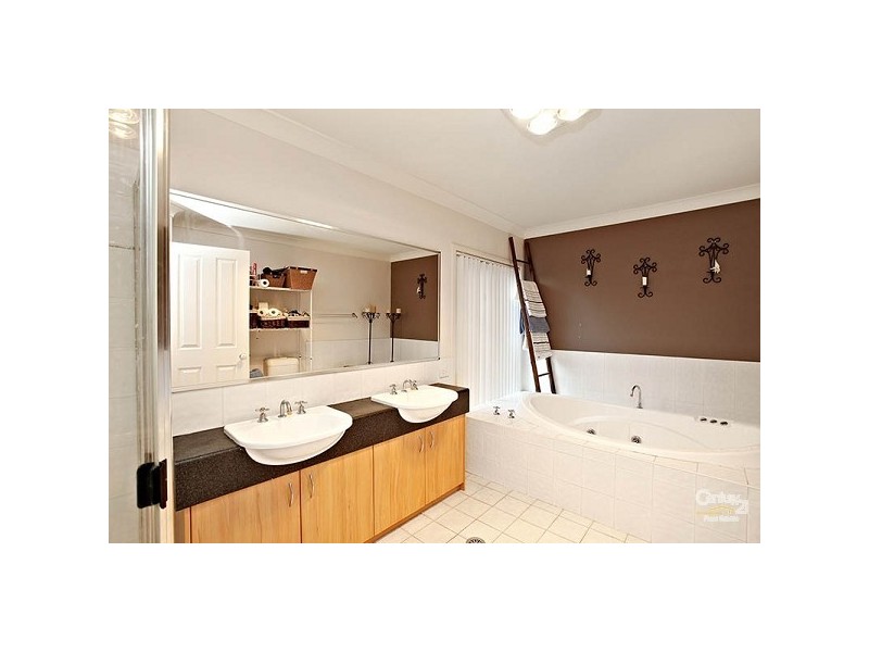 6 Seton Place, Rouse Hill NSW 2155