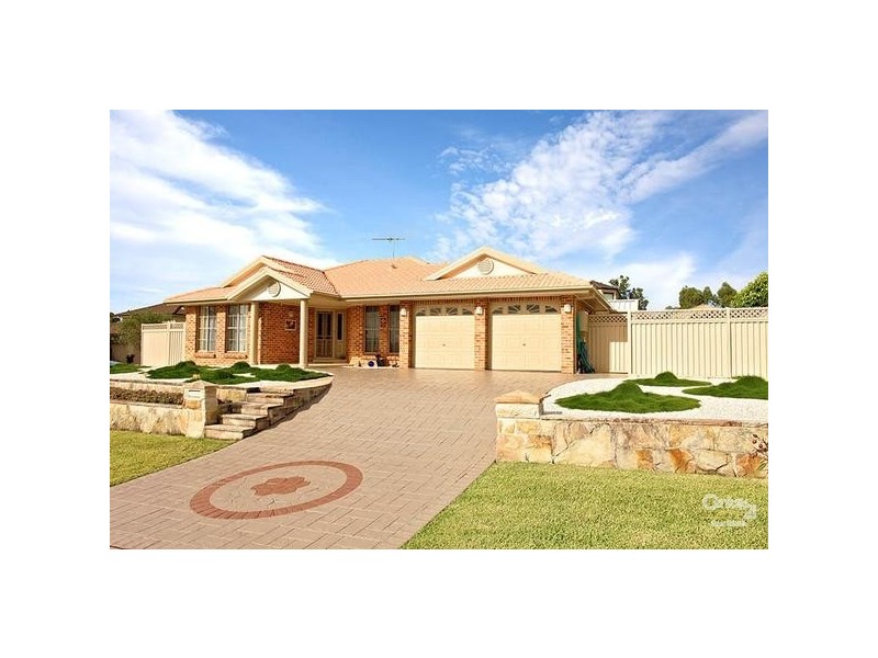 2 Minstrel Place, Rouse Hill NSW 2155