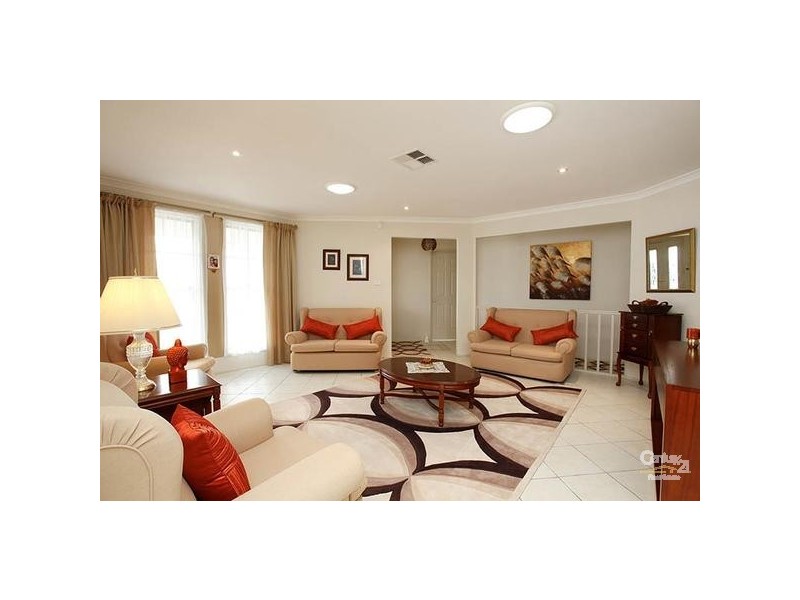 2 Minstrel Place, Rouse Hill NSW 2155