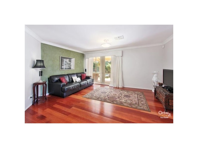 33 Carmelita Circuit, Rouse Hill NSW 2155