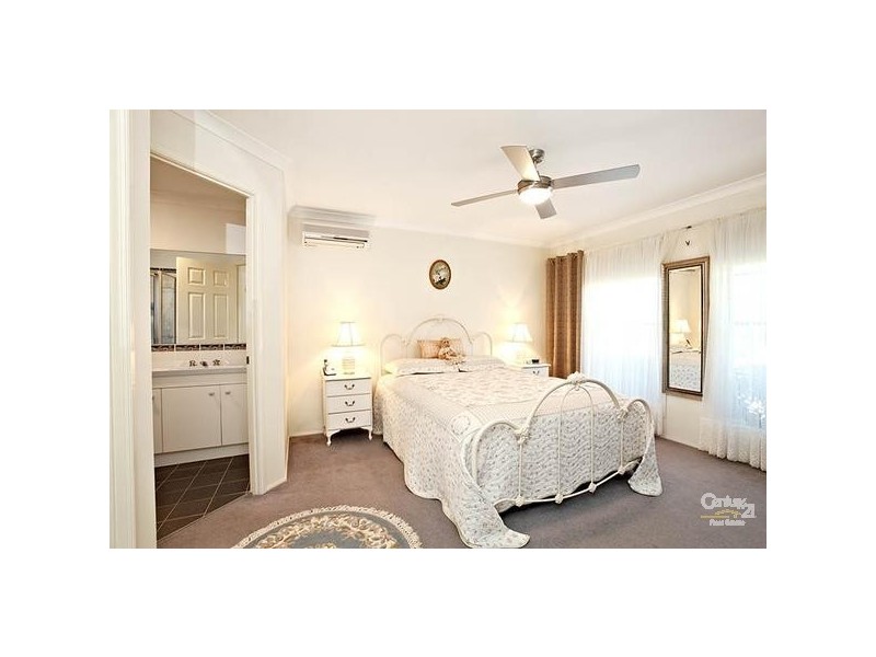 8 Green Hills Drive, Rouse Hill NSW 2155