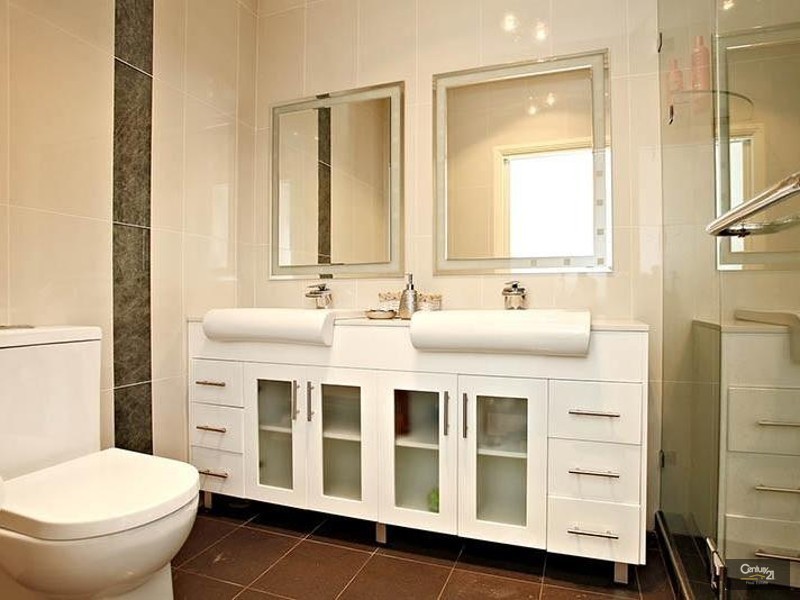 19  Caddies Boulevarde, Rouse Hill NSW 2155