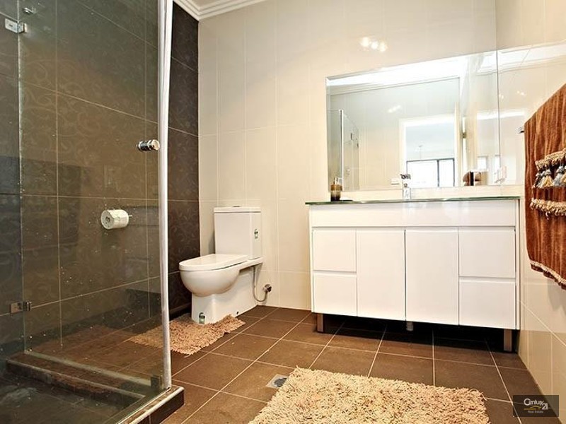 19  Caddies Boulevarde, Rouse Hill NSW 2155