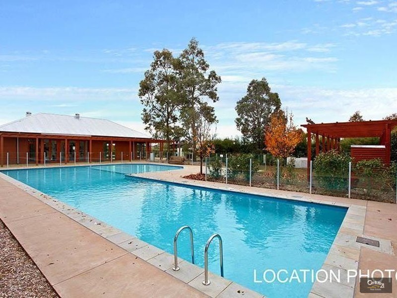 19  Caddies Boulevarde, Rouse Hill NSW 2155