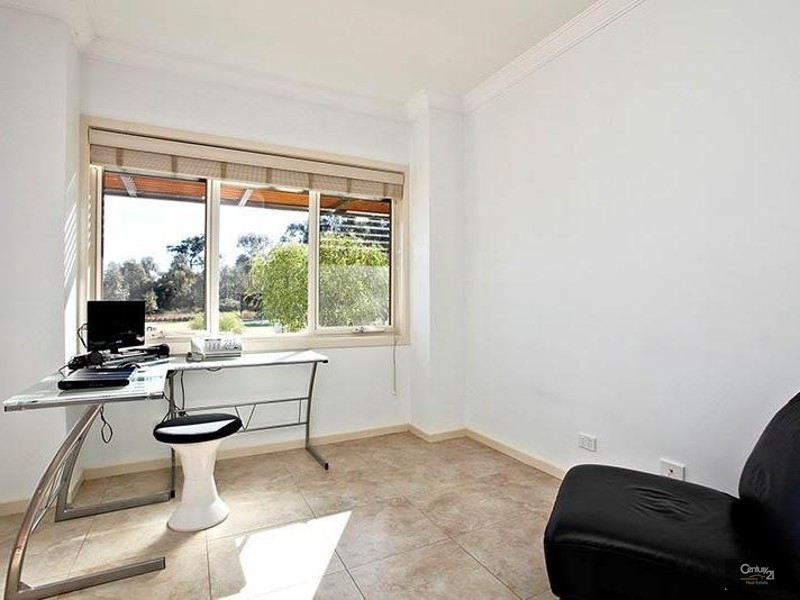 29 Mallard Drive, The Ponds NSW 2769