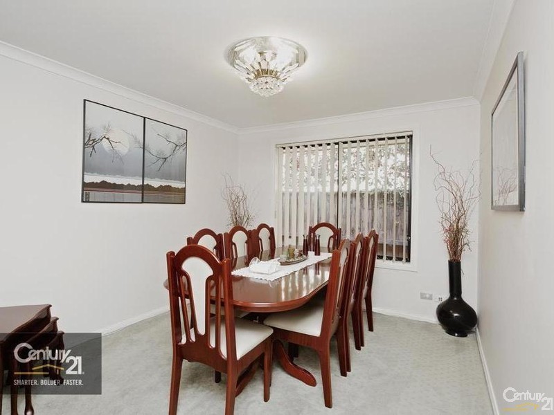 17 Wicklow Place, Rouse Hill NSW 2155