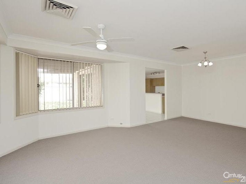 4 Mardy Court, Parklea NSW 2768