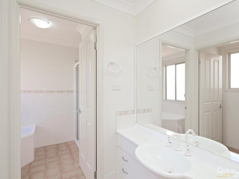 4 Mardy Court, Parklea NSW 2768