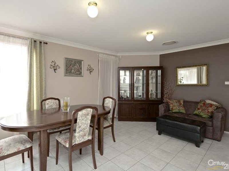 39 Yellowgum Avenue, Rouse Hill NSW 2155