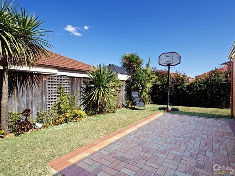 4B Canyon Drive, Stanhope Gardens NSW 2768