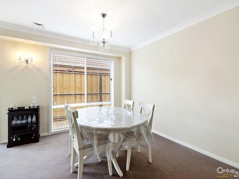 44 Greenview Parade, The Ponds NSW 2769