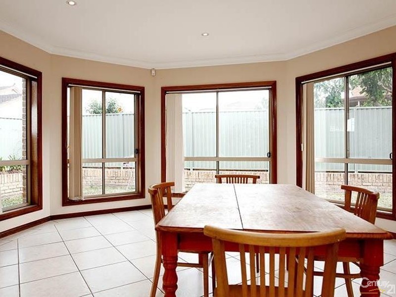 90  Meurants Lane, Glenwood NSW 2768