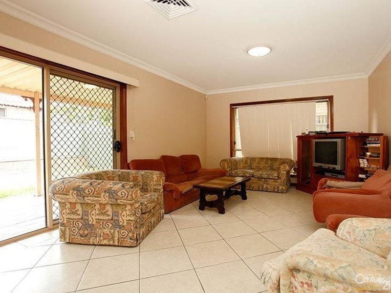 90  Meurants Lane, Glenwood NSW 2768