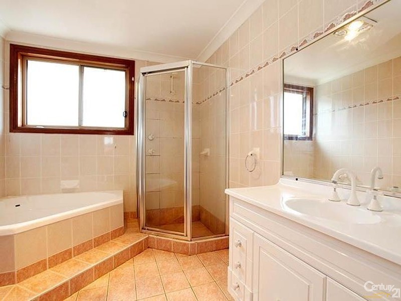 90  Meurants Lane, Glenwood NSW 2768