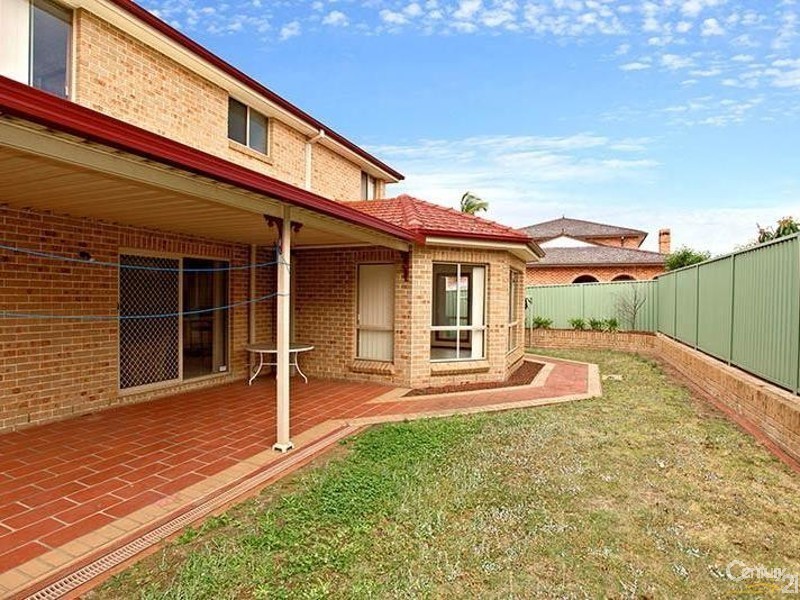 90  Meurants Lane, Glenwood NSW 2768