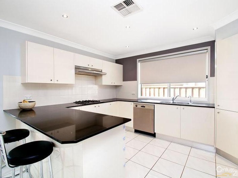 3 Oadby Place, Stanhope Gardens NSW 2768