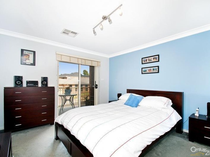 3 Oadby Place, Stanhope Gardens NSW 2768