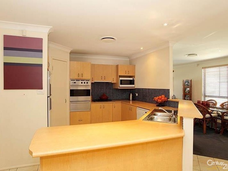 6 Barnes Place, Rouse Hill NSW 2155