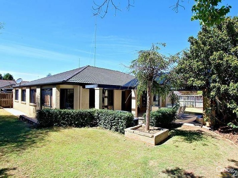 6 Barnes Place, Rouse Hill NSW 2155