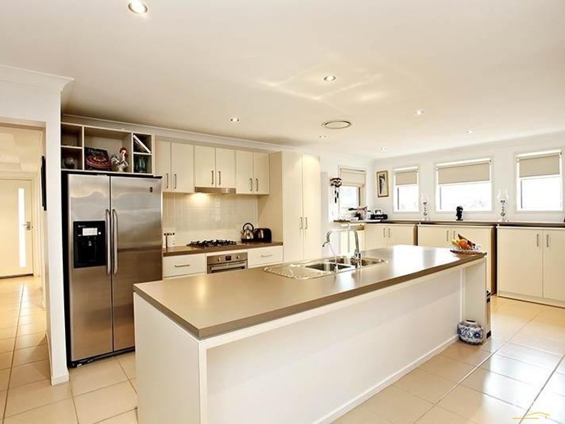 14 Cavenah Way, Kellyville Ridge NSW 2155