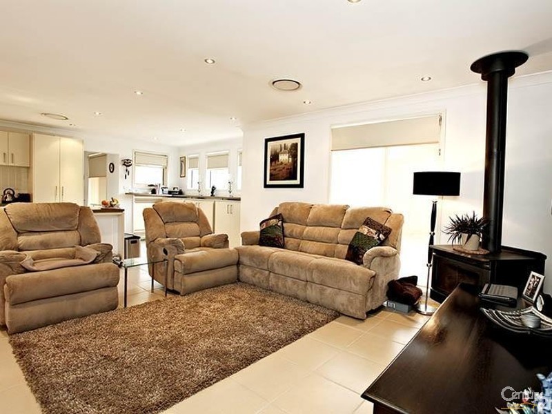 14 Cavenah Way, Kellyville Ridge NSW 2155