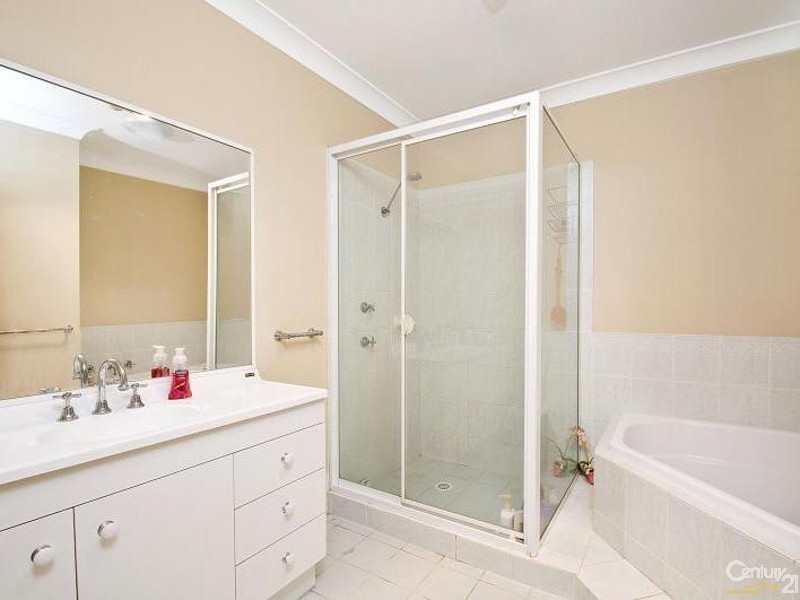 19 Perkins Drive, Kellyville NSW 2155
