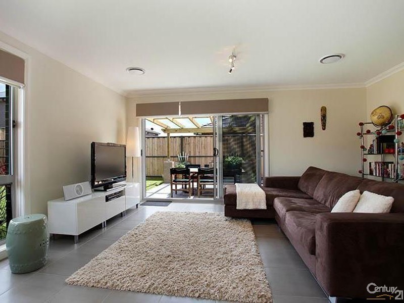 10 Avon Street, The Ponds NSW 2769