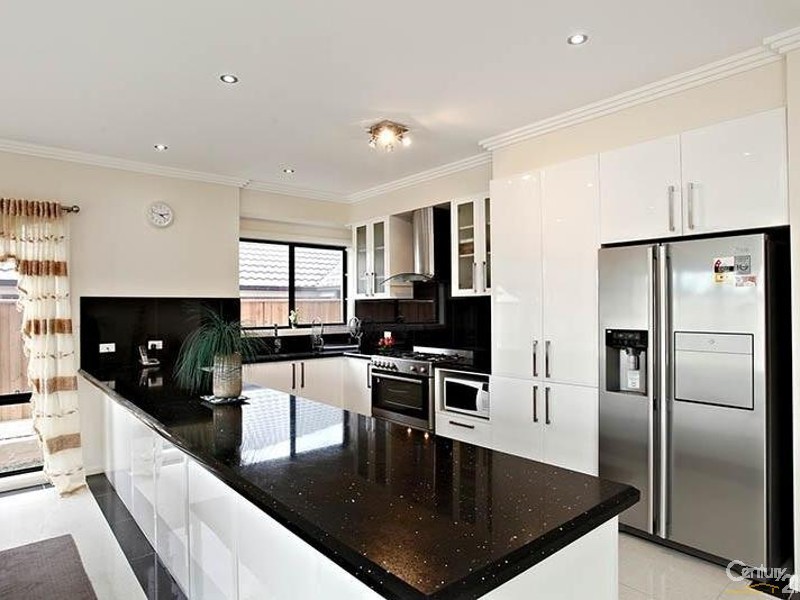 6  Yanada Street, Rouse Hill NSW 2155