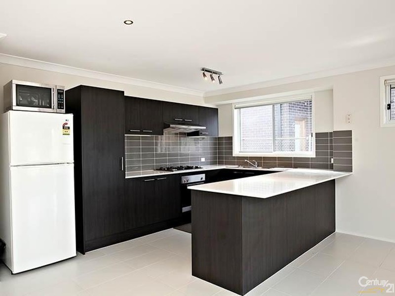 8 Supply Street, The Ponds NSW 2769