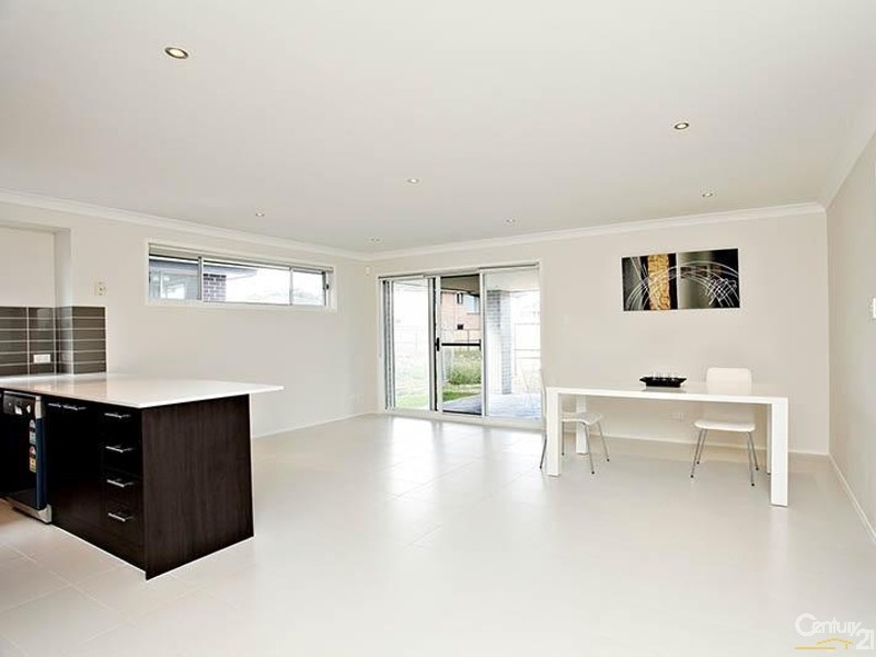 8 Supply Street, The Ponds NSW 2769