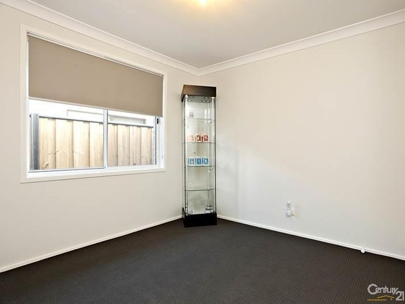 8 Supply Street, The Ponds NSW 2769