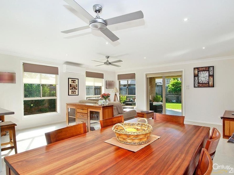 17 Meander Crescent, The Ponds NSW 2769