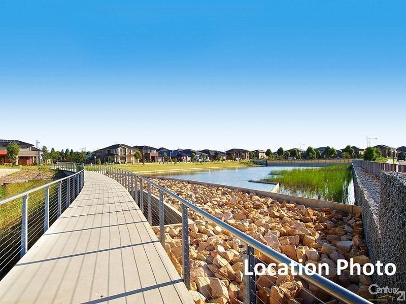 17 Meander Crescent, The Ponds NSW 2769