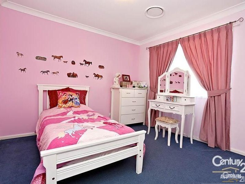 16 Hamlin Street, Quakers Hill NSW 2763