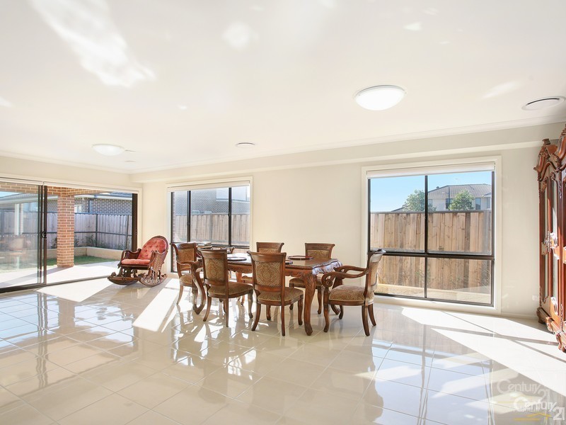 5 Meander Crescent, The Ponds NSW 2769