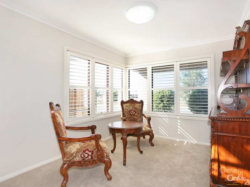 5 Meander Crescent, The Ponds NSW 2769