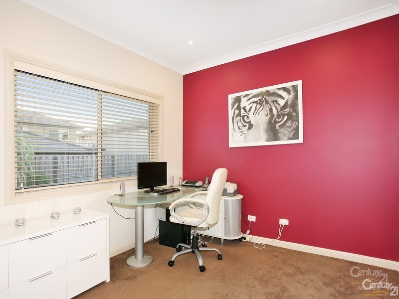 17 Pebble Crescent, The Ponds NSW 2769