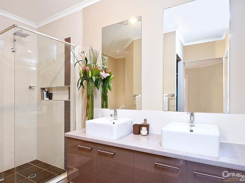 82 Riverbank Drive, The Ponds NSW 2769