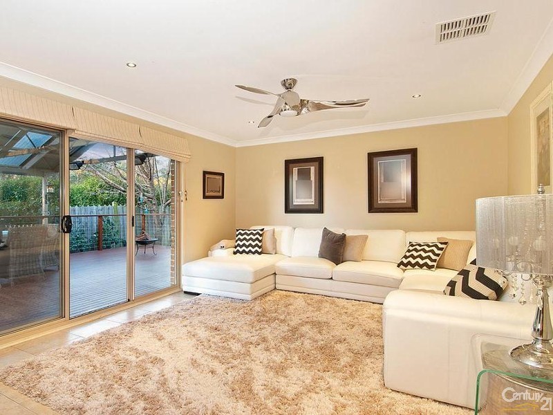 11 Highlands Way, Rouse Hill NSW 2155