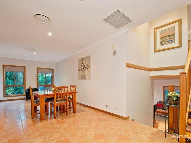 16 Highlands Way, Rouse Hill NSW 2155