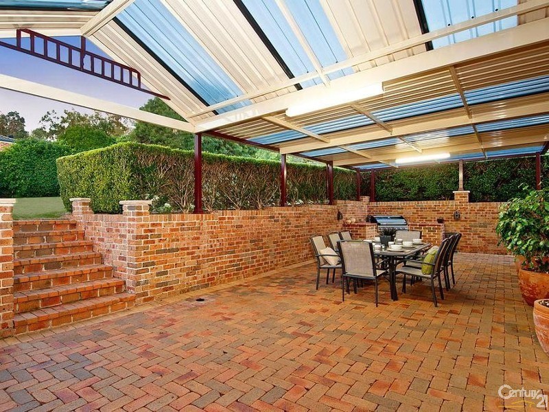 9 Paramount Crescent, Kellyville NSW 2155