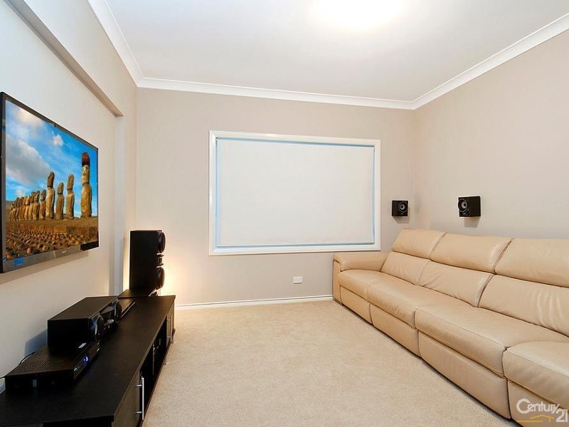 10 Paddock Street, The Ponds NSW 2769