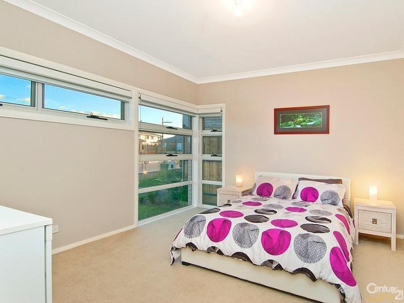 10 Paddock Street, The Ponds NSW 2769