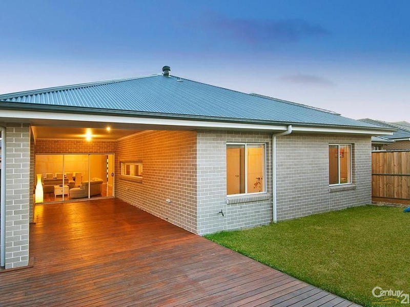 10 Paddock Street, The Ponds NSW 2769