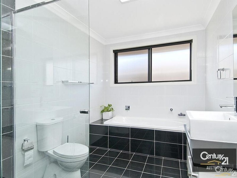 17 Arrowroot Street, The Ponds NSW 2769